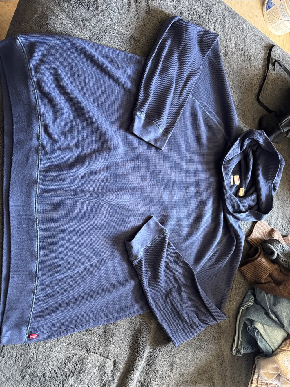 Levi’s Men's Navy Hooded Thermal Sweater